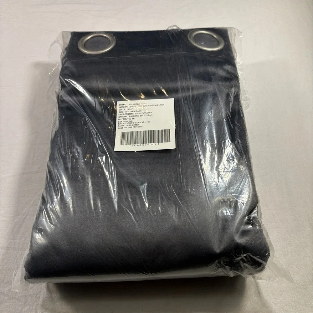 Silk Home Velvet Total Blackout Panel Pair 52x84‎ Gray NEW Grommet Top Curtains